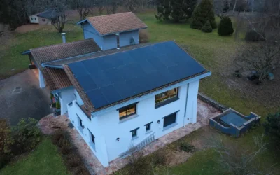 Installation de 30 modules solaires à Echenevex (01)