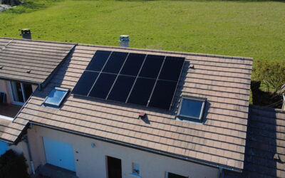 Installation panneaux solaires 4,9 kWc à Thoiry (Pays de Gex – Ain)